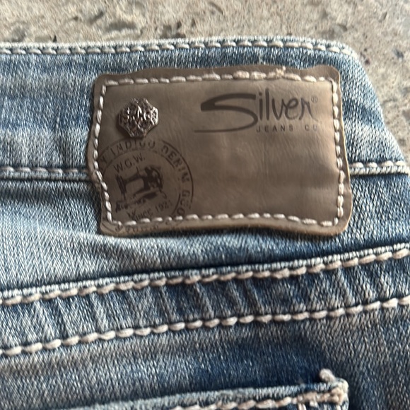 Silver Jean Capri Frances Crop Size 29 - Picture 3 of 5